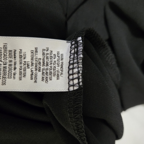 Wallis dress. Black floral, cold shoulder, scarf overlay.  Size 10. - Picture 5 of 13